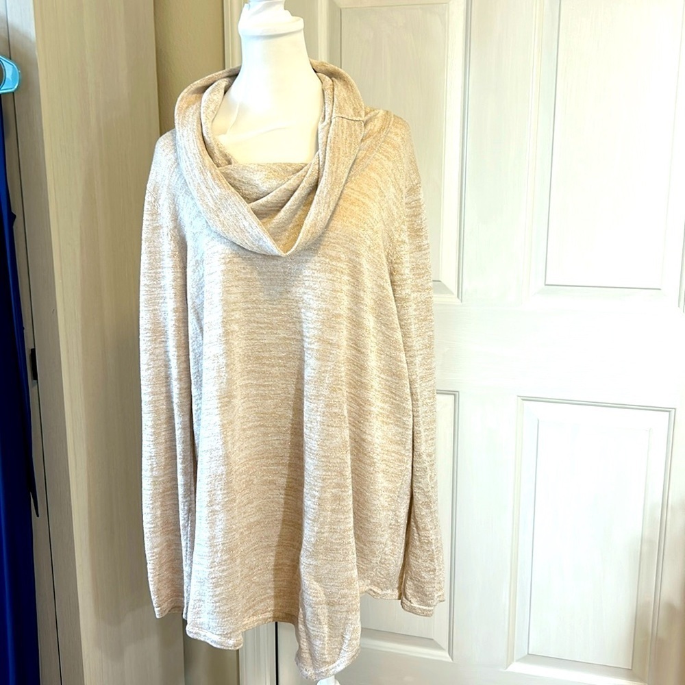 Cupio Tan Heather with Metallic Gold thread Cowl Neck Sweater Sz 1X
